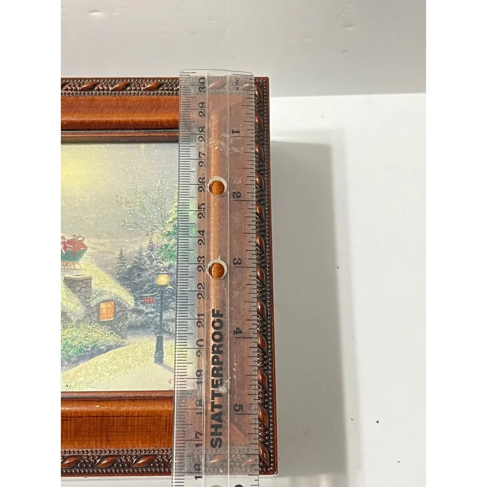 Thomas Kinkade Christmas Music Box Sankyo You Light Up My Life Wood Jewelry Box